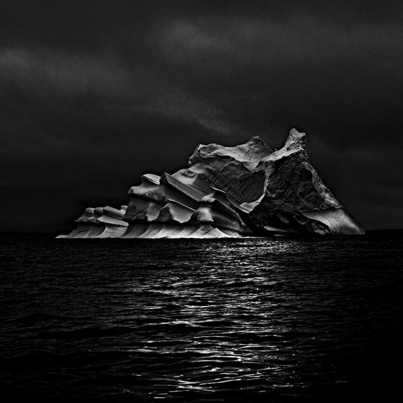 LUX IN TENEBRIS N°32